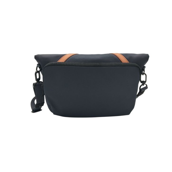 Aunts & Uncles TAKAHASHI RE Umhängetasche outer space